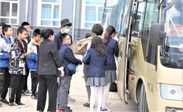 记北京力迈中美国际学校赴哈里哈小学手拉手活动！图片