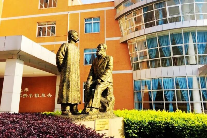 成都七中实验学校国际部校园建筑图片06