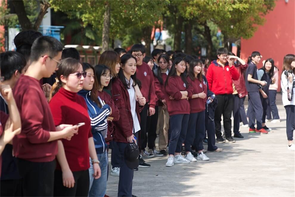 上海诺科学校拔河比赛图片02