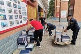 贵阳市第一中学国际班：满园书香生雅风图片