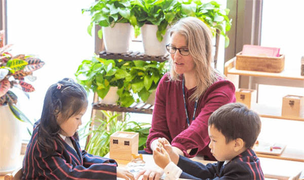 国际学校师生